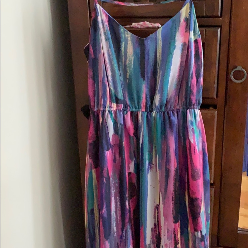 Maxi dress worn once. Open to offers !